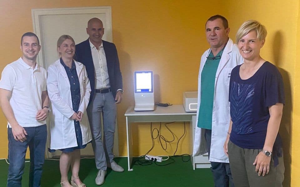 Donacija AstraZenece i Hajriza Brčvaka bolnici Brezovik