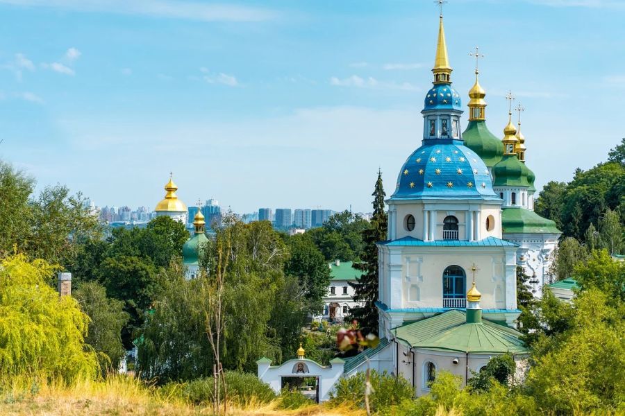 Ukrajinska pravoslavna crkva lojalna Rusiji prekida veze zbog rata