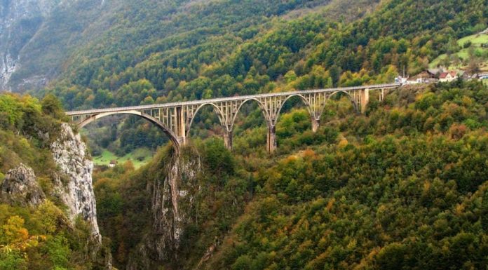 Sjutra preko mosta na Tari zastoji do 30 minuta