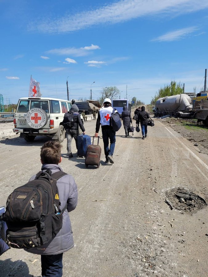 Konvoj s evakuisanima iz Mariupolja stigao u Zaporožje