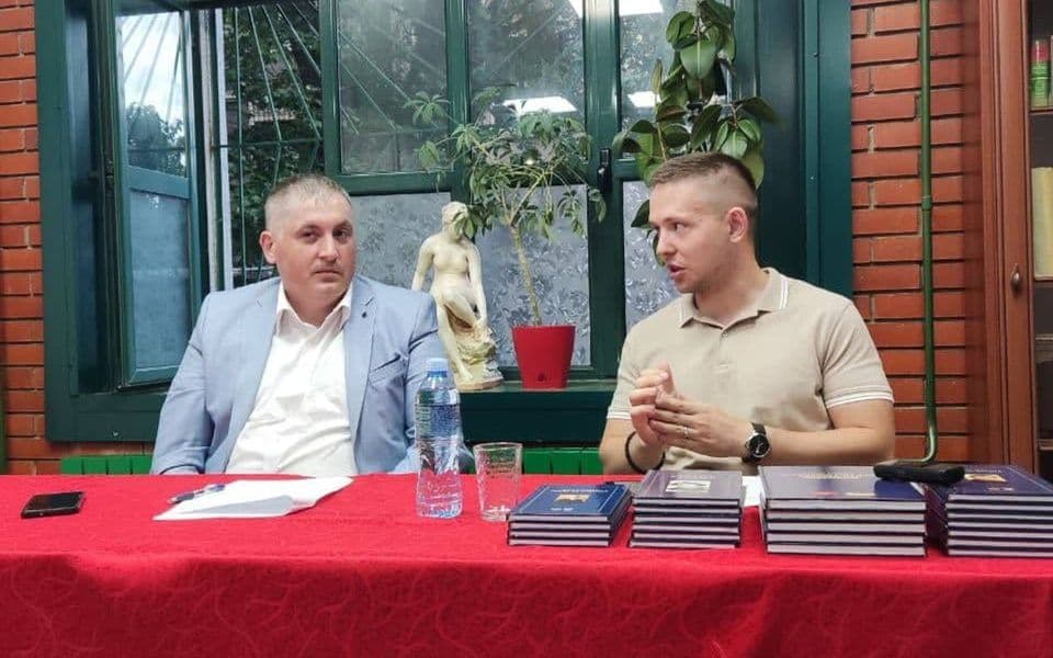 Odnosi kroz prizmu političkih i istorijskih okolnosti