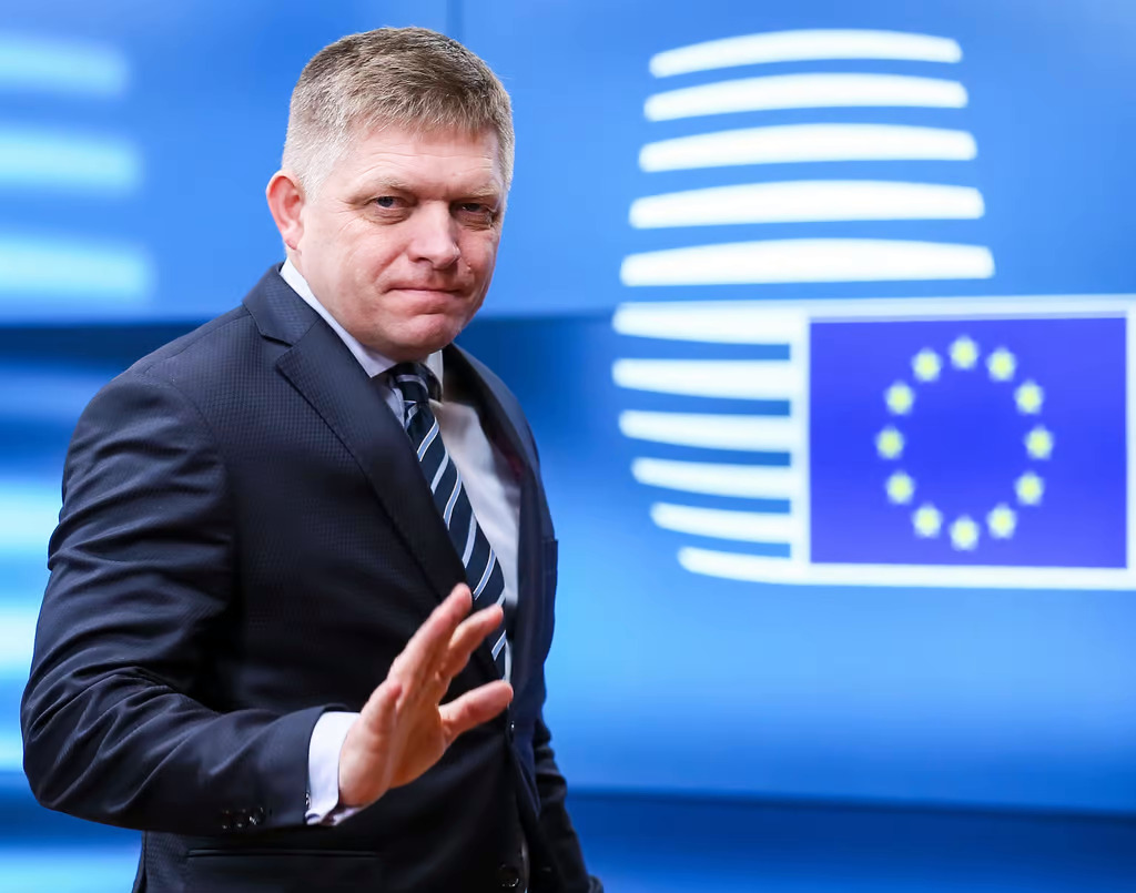 Slovački parlament nije ukinuo imunitet optuženom bivšem premijeru Ficu