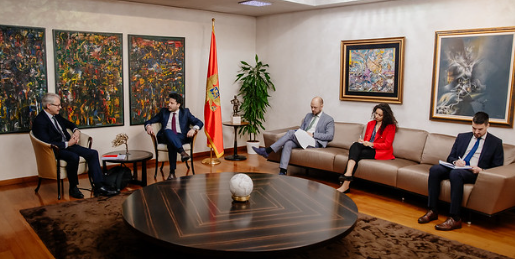 Abazović sa ambasadorom Finske: Crna Gora podržava zahtjev Finske da bude članica NATO