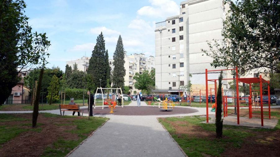 Stanovnici Lepe Kate dobili novo igralište i mjesto za odmor