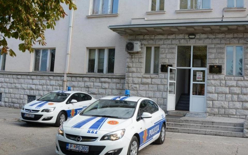 Zeković: Iz zgrade policije pobjegao muškarac, do danas nije pronađen
