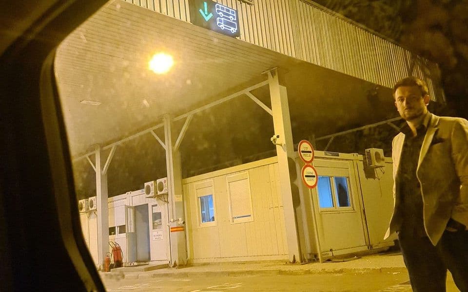 Po ko zna koji put: Poslanika Smailovića srpska policija pretresala duže od sat