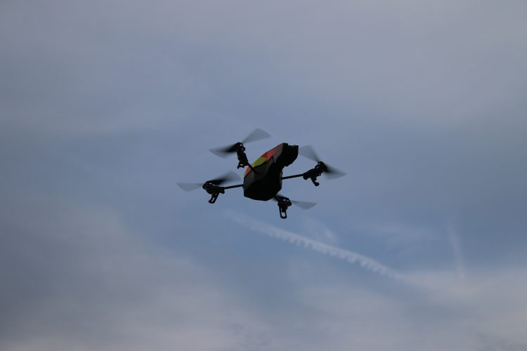 Dva drona napala rusku rafineriju blizu granice sa Ukrajinom