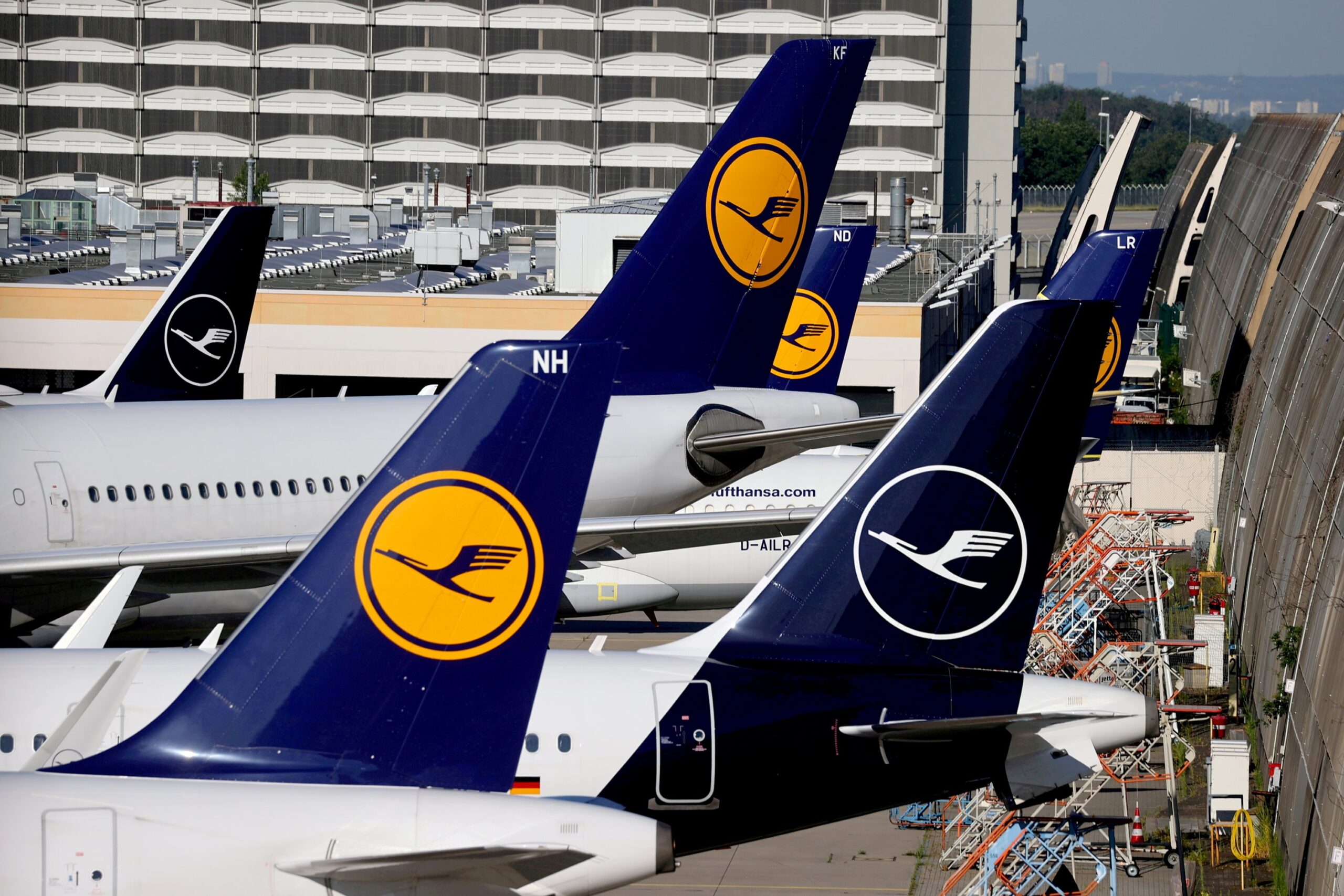 Lufthanza ukida 3.000 letova