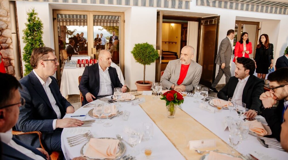 Abazović na večeri sa liderima država Zapadnog Balkana
