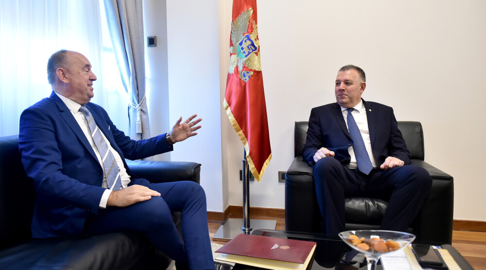 Jačanjem institucija protiv korupcije