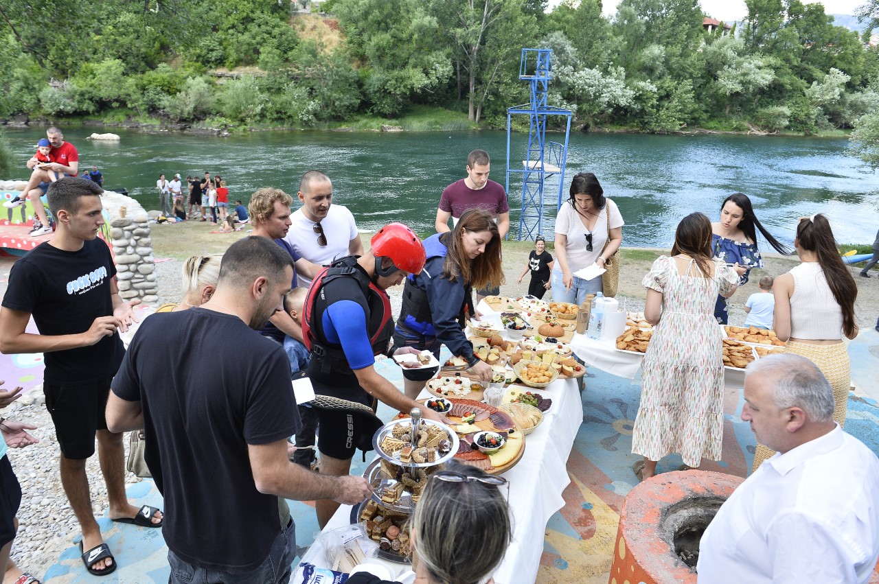 “Tradicija ukusa” obilježila početak ljetnje turističke sezone u Podgorici