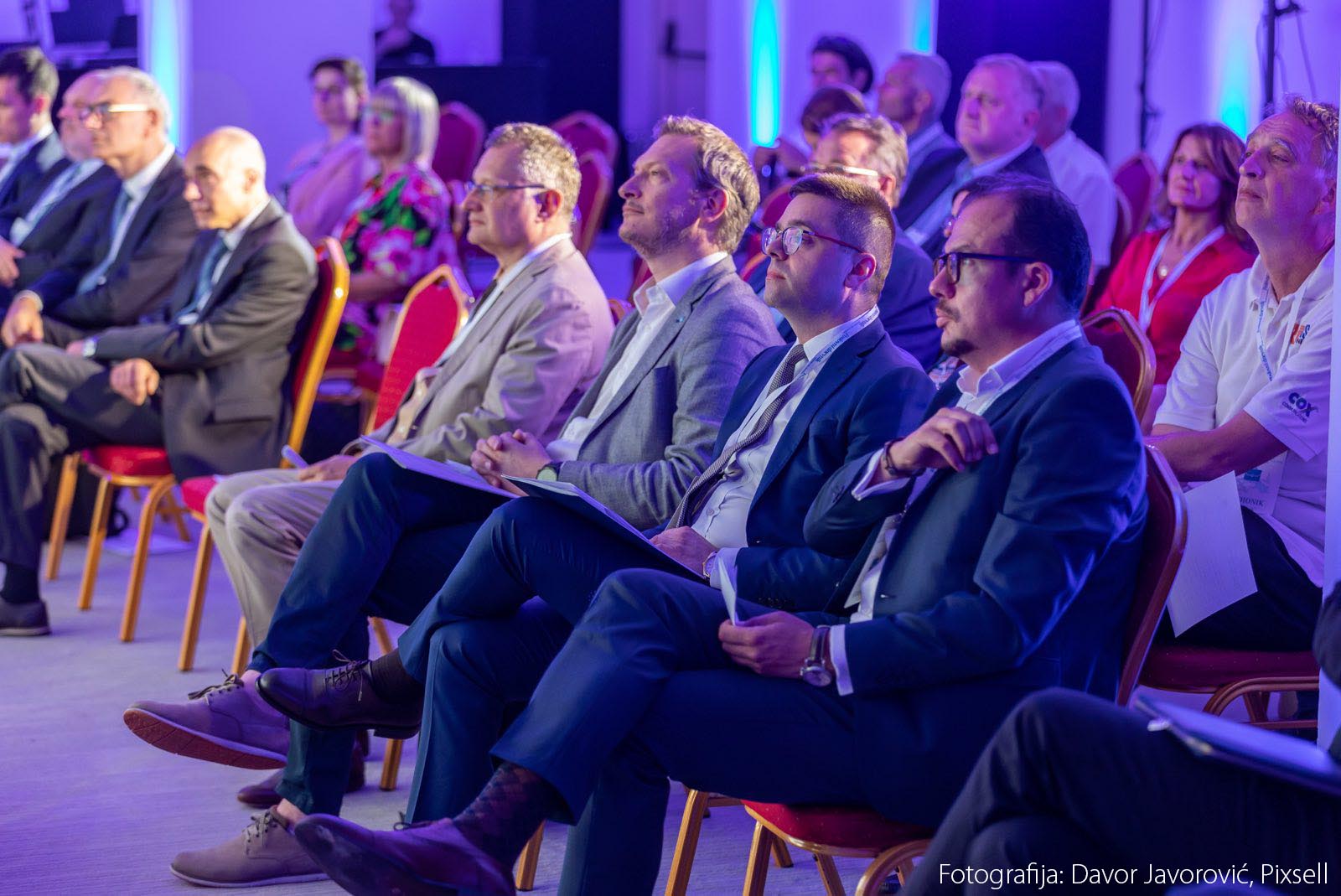 Privredna komora Crne Gore na konferenciji ”Bez predrasuda, samo biznis”