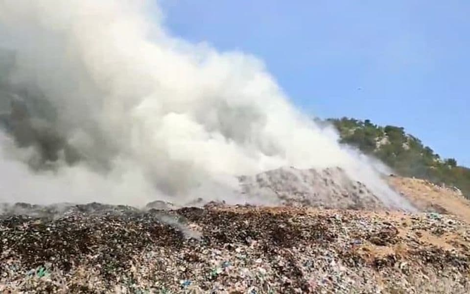 Mislov do: Crna ekološka tačka Nikšića i Crne Gore opet gori