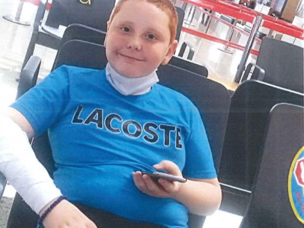Fondacija ‘Budi human’ uputila 7.500 eura pomoći za desetogodišnjeg Aleksandra Nađa