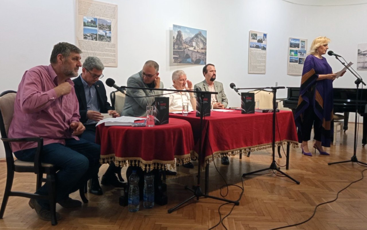 Sa promocije knjige u Baru; Foto: Matica crnogorska