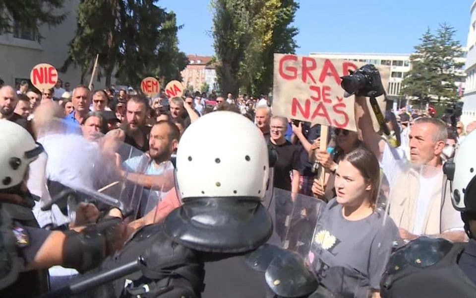 “Podrška batinašima”: Kovačević i Raičević na spisku podržavaoca projekata “Za razvoj Novog Sada”