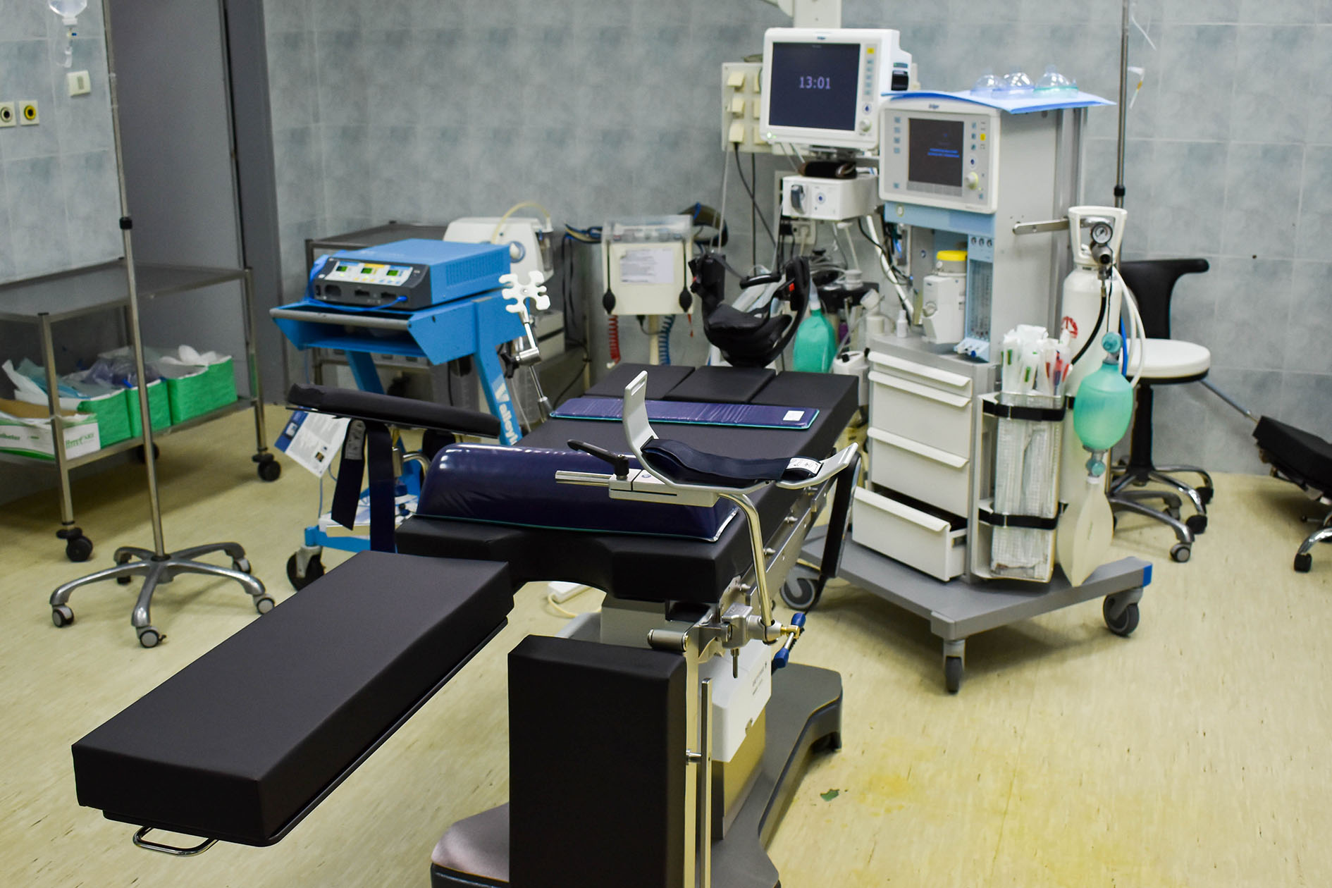 Klinički centar nabavio novi ortopedsko-traumatološki operativni sto