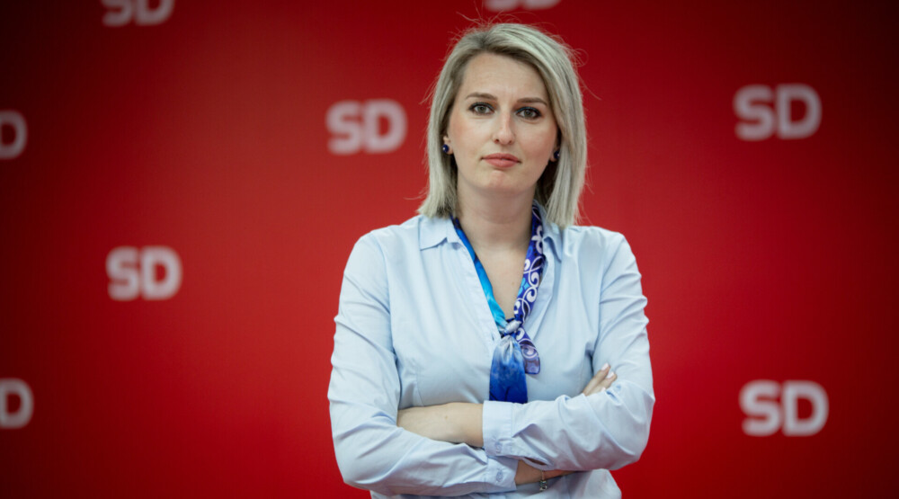 Nišić: “Evropski” premijer prijeti gašenjem medija