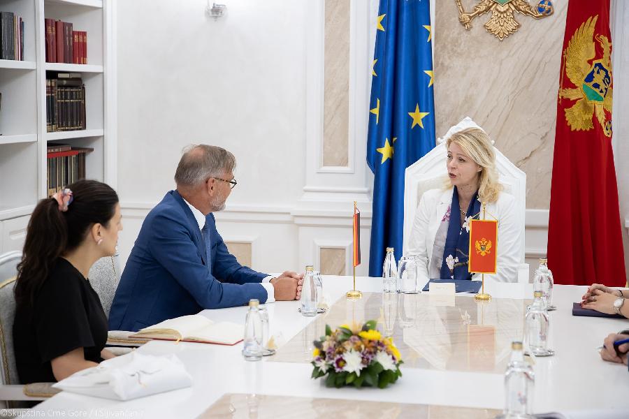 Veber i Đurović: Njemačka će nastaviti da podržava CG na EU putu