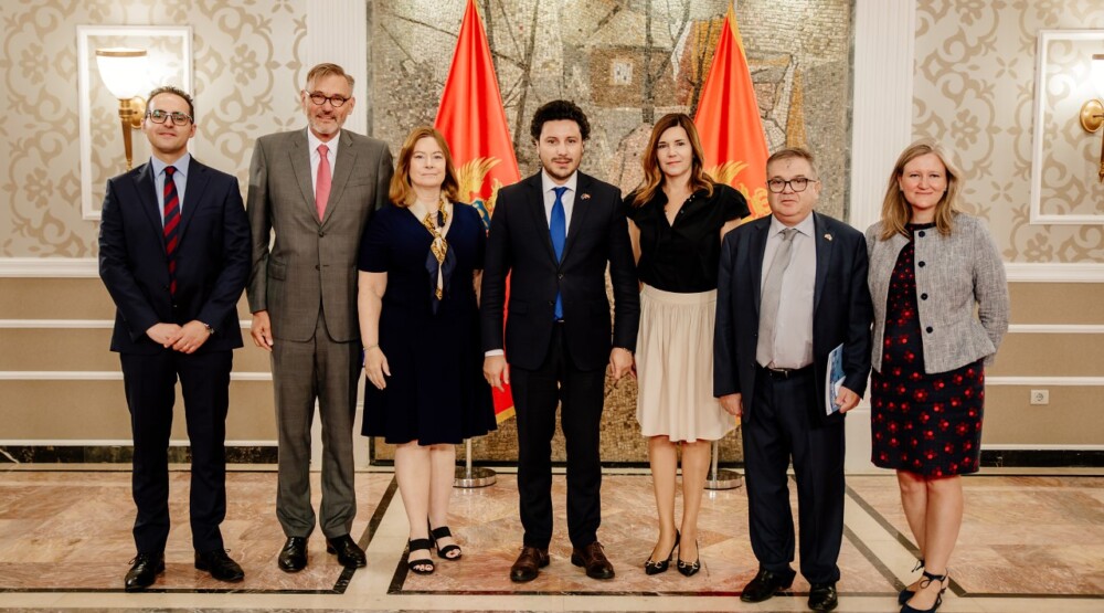 Radni doručak Abazovića sa ambasadorima Kvinte i EU