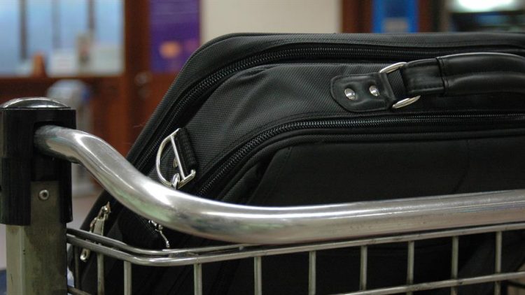 Njemački aerodromi gomilaju kofere, nema ko da ih isporuči putnicima
