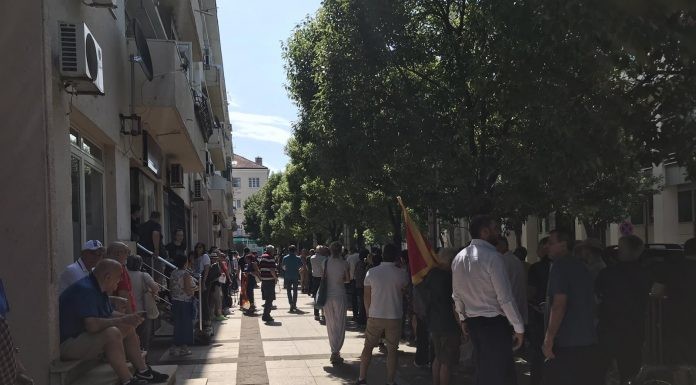 Ne Temeljnom, Da za EU: Više od šest i po hiljada potpisnika Proglasa protiv ugovora sa SPC