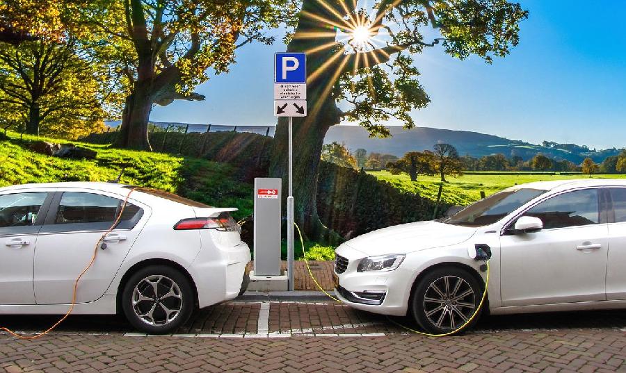 Njemačka smanjuje subvencije za električne automobile