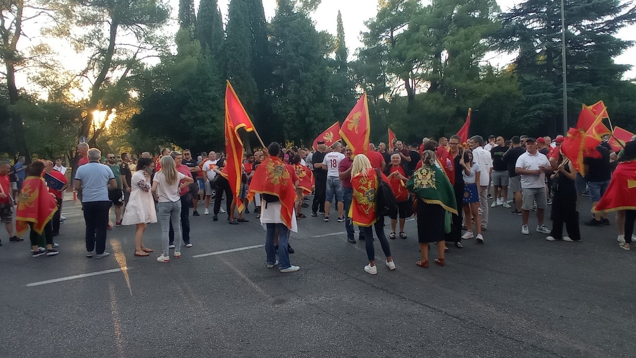 Grupa građana CT: Ko ne želi da mu đeca preživljavaju što i preci nakon 1918, u utorak da pokažemo da nas ima