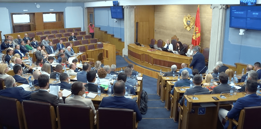 Na dnevni red uvršten prijedlog rezolucije o genocidu u Pivi i Velici