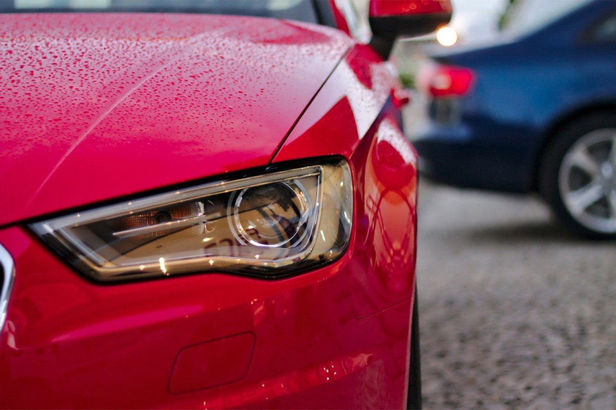 Koja boja automobila je „najopasnija“ i učestvuje u najviše saobraćajnih nesreća?