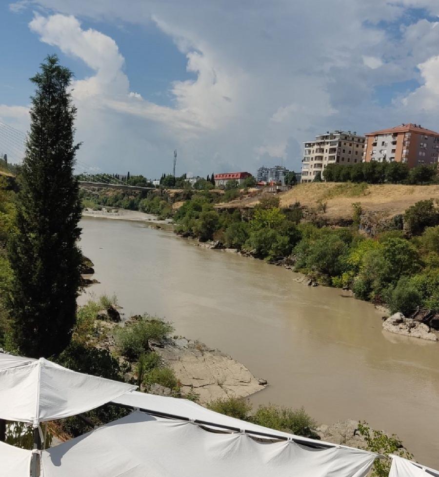 Spiranje tla, bujice i klizišta zamutili Moraču