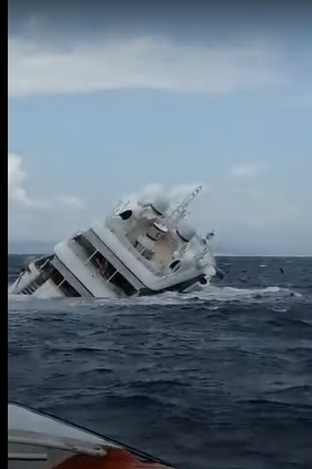 (VIDEO) Kod Italije potonula jahta duga 40 metara