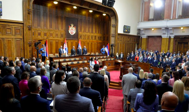 Konstituisana Skupštna Srbije, poslanici položili zakletvu