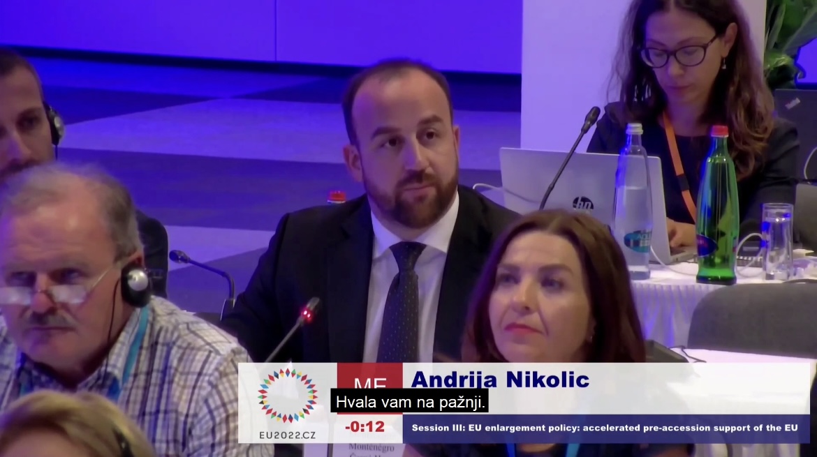 Nikolić u Pragu: Geopolitička situacija nam diktira da požurimo sa formiranjem nesporne proevropske vlade