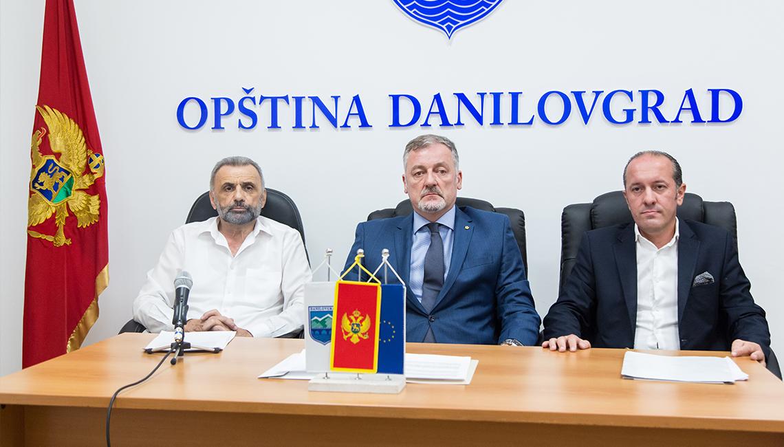 Opština Danilovgrad zahtijeva hitno asfaltiranje Martinićkog puta ili raskid ugovora