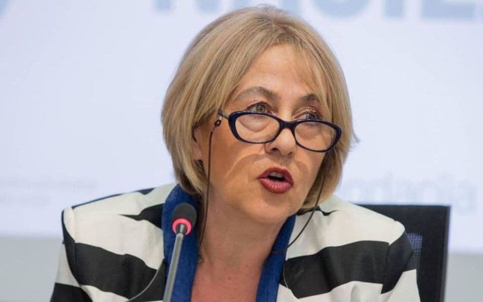 Božović: Djeca neće bolje savladati gradivo ako ih okade popovi