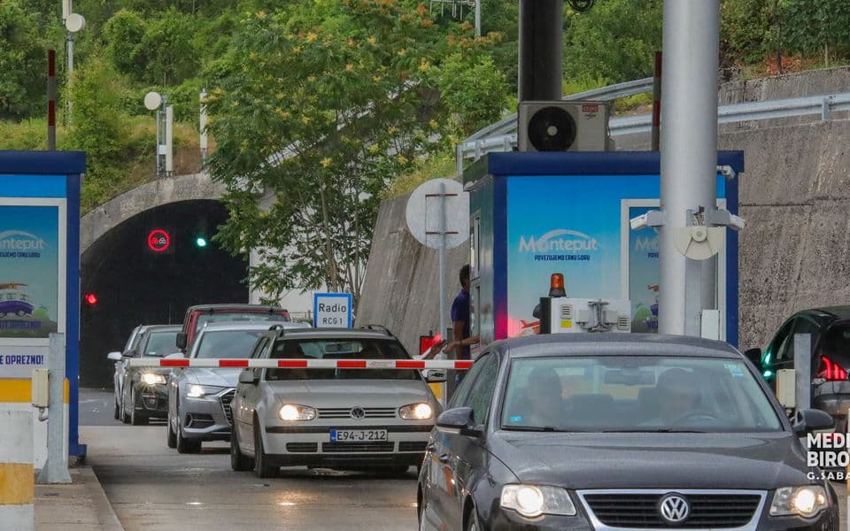 Tokom posljednjih sedam dana avgusta Sozinom prošlo preko 97 hiljada vozila