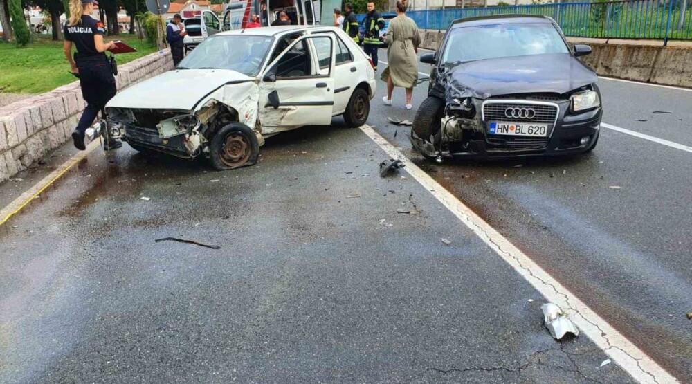 Saobraćajna nezgoda u Lepetanima, dvije osobe povrijeđene
