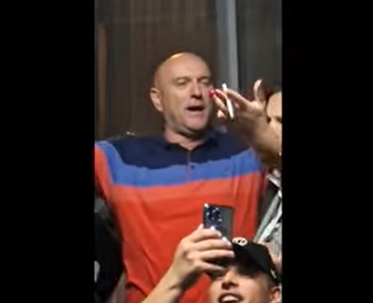 VIDEO Četničke pjesme u Budvi, Carević u ekstazi