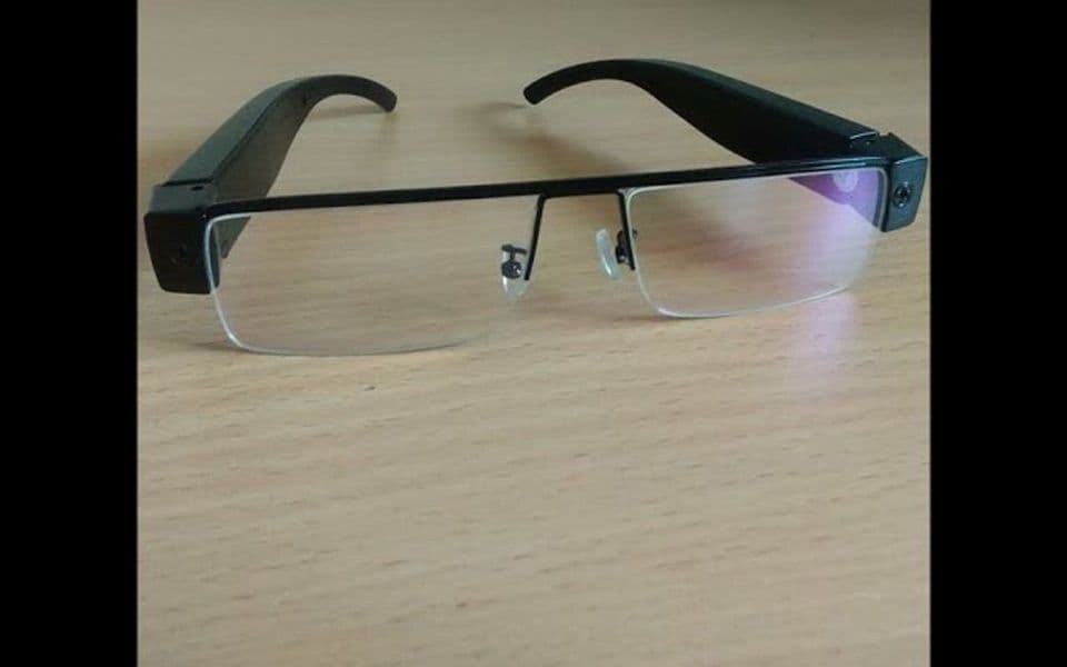 Naočarima snimali biračke listiće u BiH