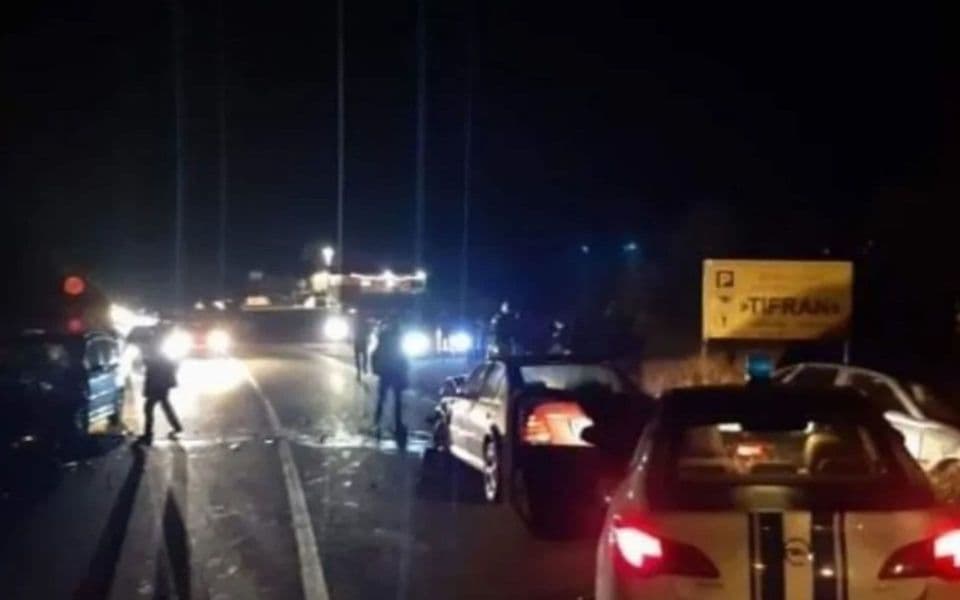 Udes u Beranama: Dvije osobe povrijeđene, učestvovala tri vozila