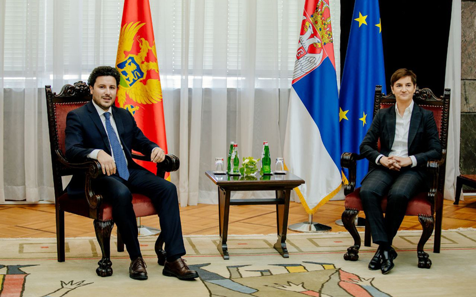 Abazović čestitao Brnabić: Nastavljamo da otvaramo nove perspektive saradnje u cilju jačanja međudržavnih veza