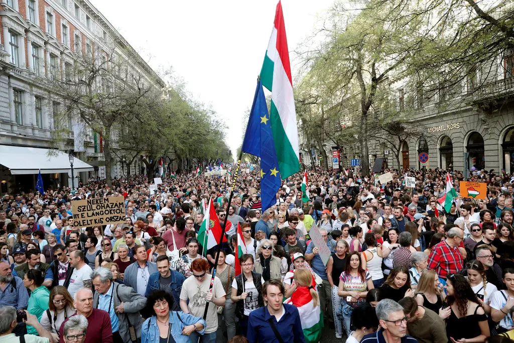 Hiljade na protestu protiv Orbanove vlade