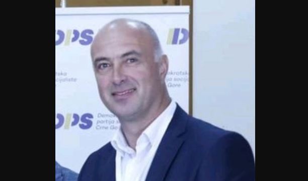 Zejnelagić: Nakon što su izvršili regrutaciju partijskog kadra u Pošti, Demokrate prave i popis glasača pred lokalne izbore