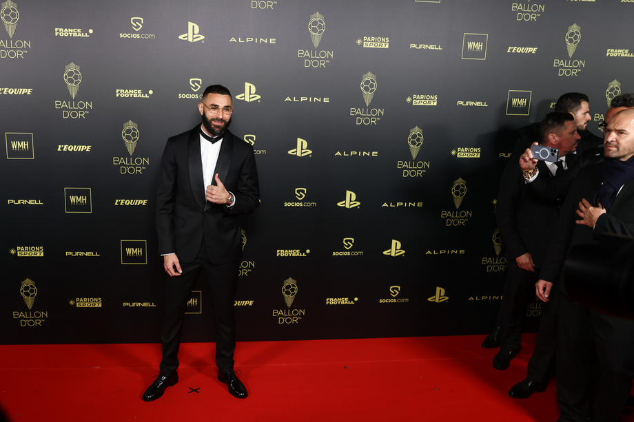 Karim Benzema osvojio Zlatnu loptu