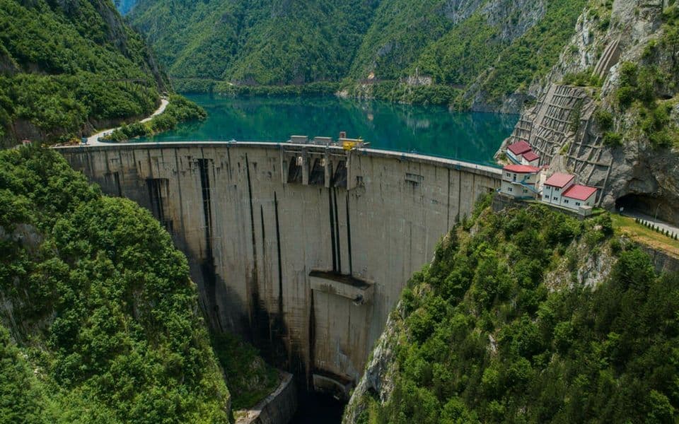 Zbog kvara transformatora EPCG će u kišnom kvartalu izgubiti 20 miliona