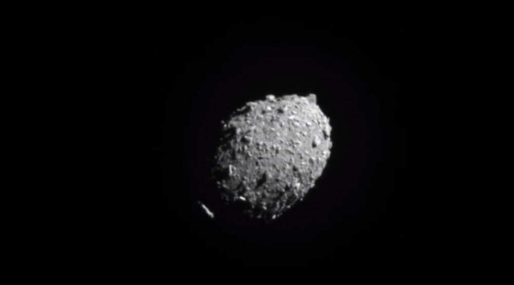 Nasina letjelica uspješno izbacila asteroid iz orbite