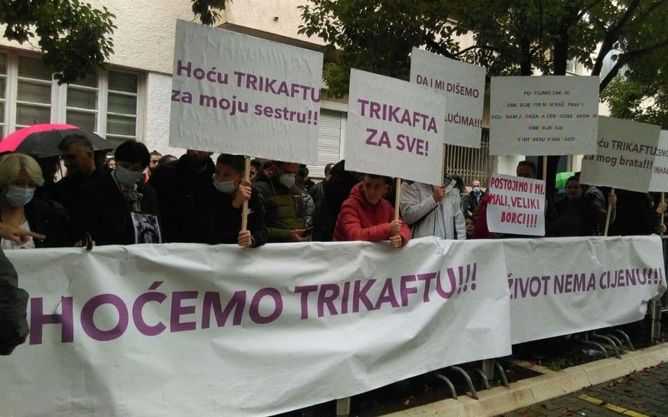 Protest roditelja djece oboljele od cistične fibroze: Država ne smije da dozvoli da nam djeca umiru