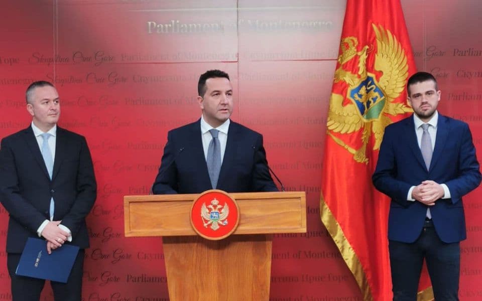 Eraković: Demokratski front nosilac politike neustavne parlamentarne većine