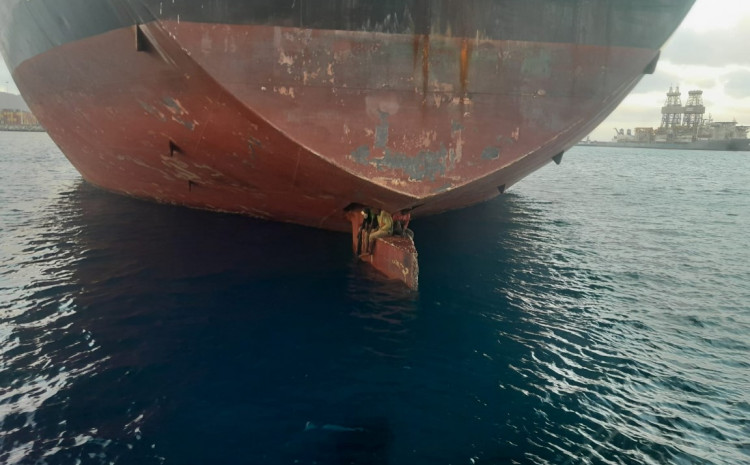 Migranti proveli 11 dana na kormilu teretnog broda